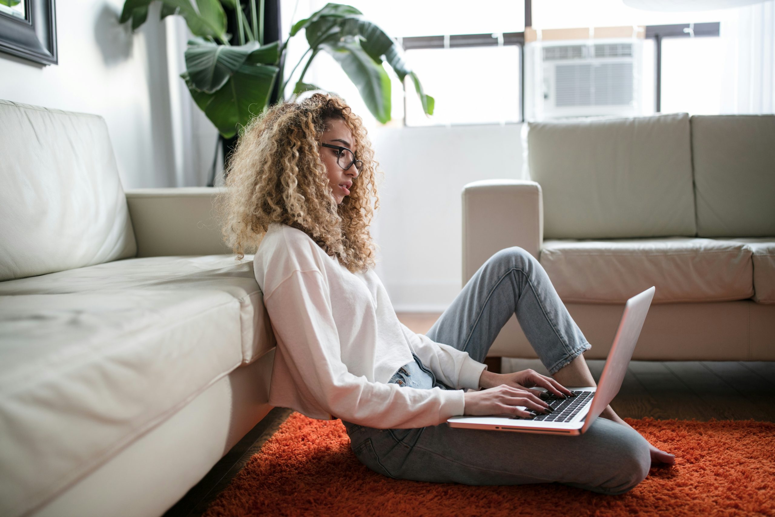 SMM SERVICES THAT OFFER A HIGH ROI FOR MARKETERS